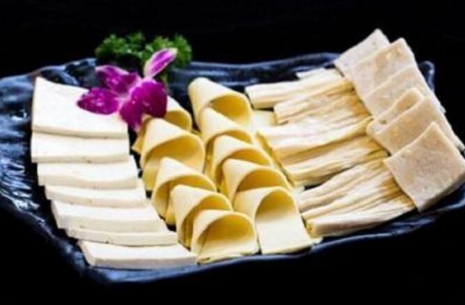 痛风患者可以放心吃豆制品吗?推荐一种降酸食疗方法